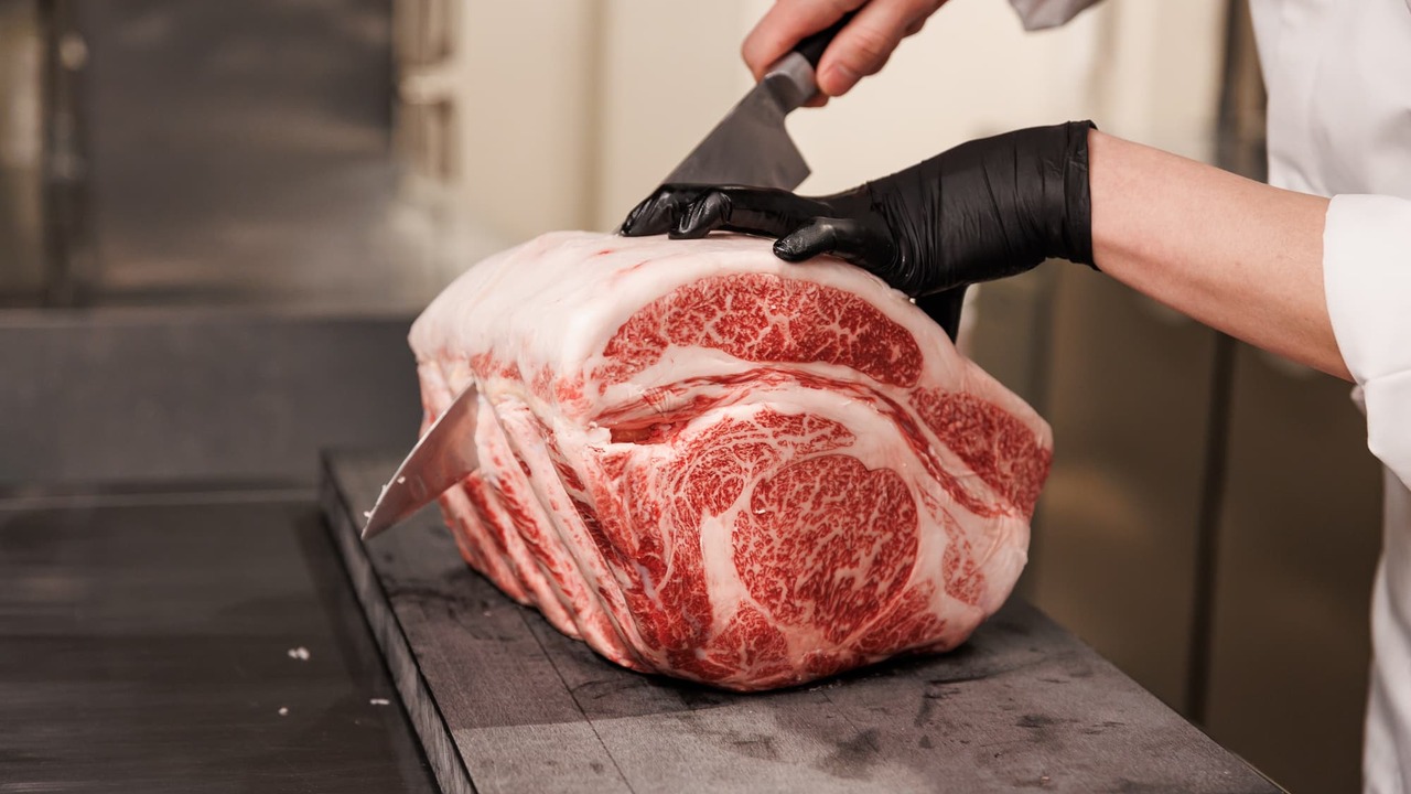 焼肉うしごろ|キッチンスタッフの求人画像1枚目