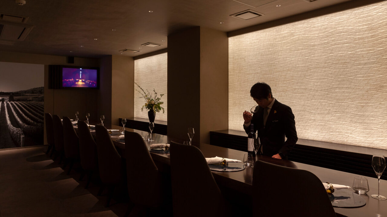 KENZO ESTATE WINERY 銀座店 フレンチ, 創作・ダイニングバー | キッチンスタッフ)の求人の写真 4枚目
