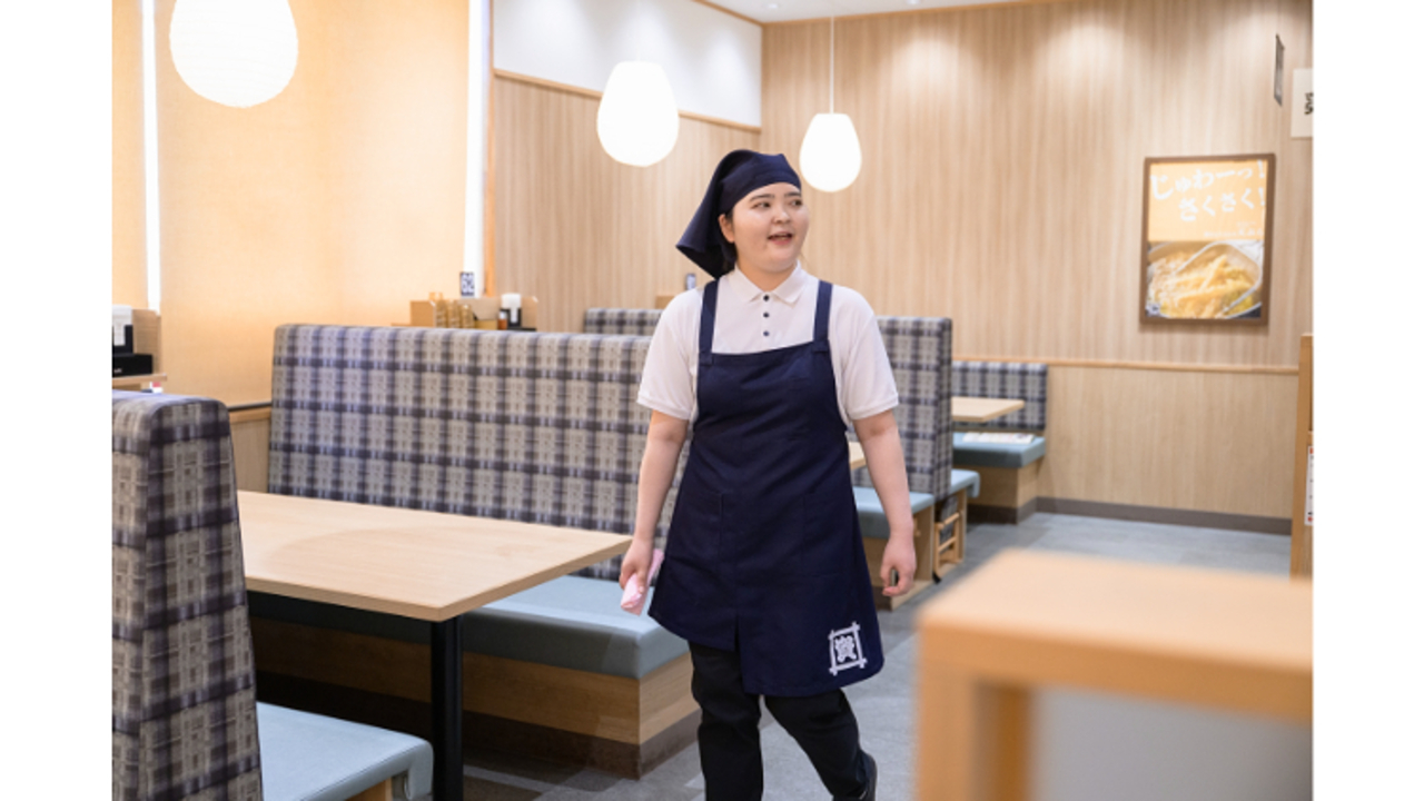 資さんうどん|レストランサービス・ホールスタッフの求人画像2枚目