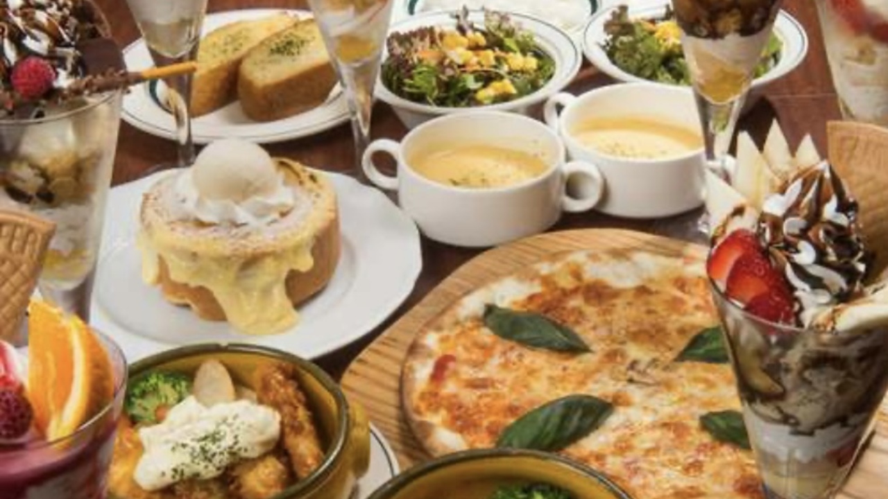 カフェ＆レストラン うふふ 佐賀駅前店 カフェ, ファミレス | 料理長・料理長候補)の求人の写真 1枚目