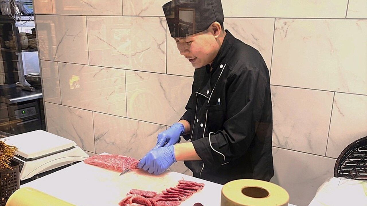 黒毛和牛焼肉 にくじろう|キッチンスタッフの求人画像1枚目