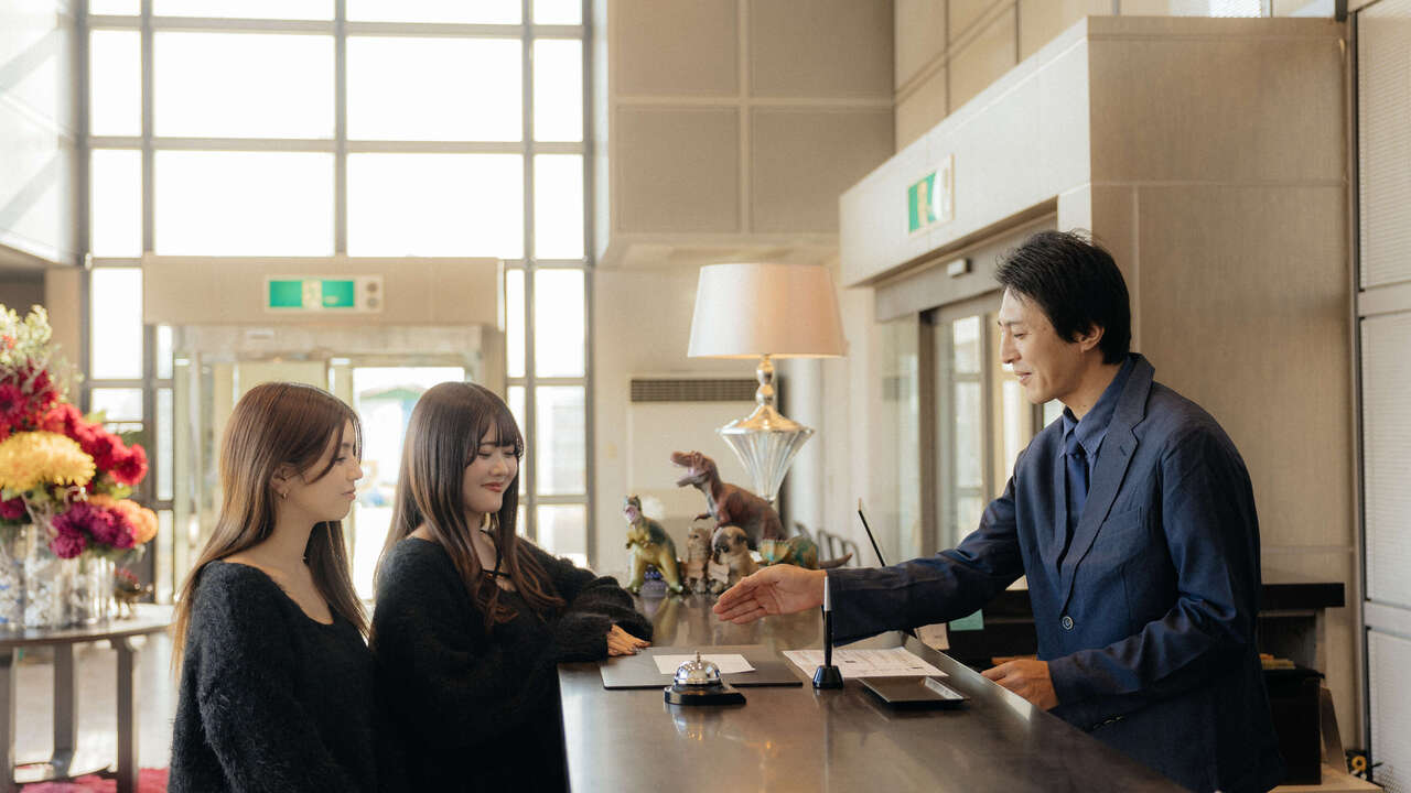9STAY|施設管理全般の求人画像1枚目