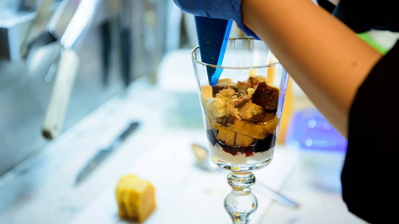 BAR 蒼|キッチンスタッフの求人画像2枚目