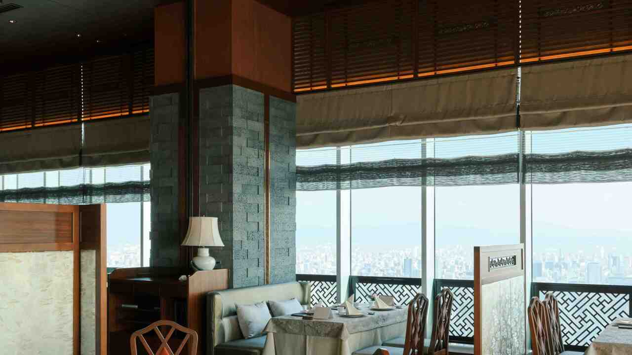 N&H株式会社-中国飯店　麗穂-レストランサービス・ホールスタッフ 2枚目