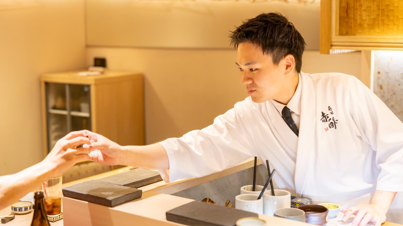 鮨 仙酢 北新地 総本店 寿司・鮨 | 店長・店長候補)の求人の写真 1枚目