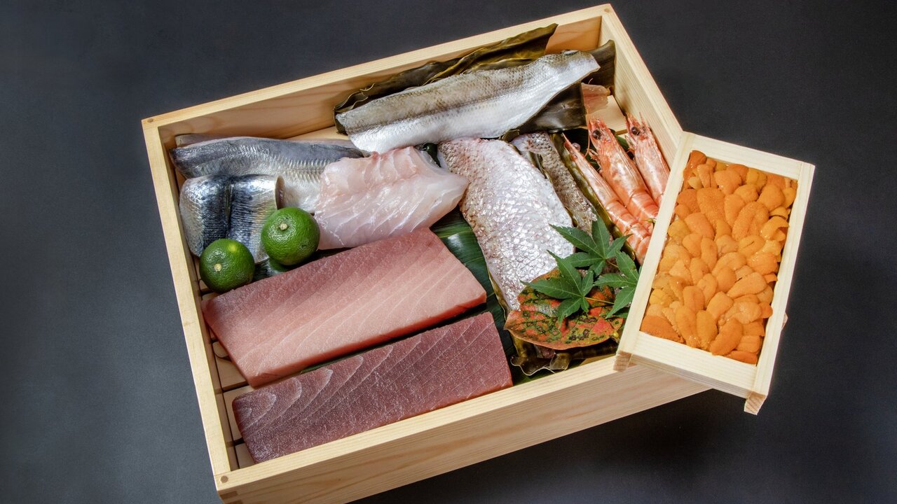 紀尾井町 からす|料理長・料理長候補の求人画像1枚目