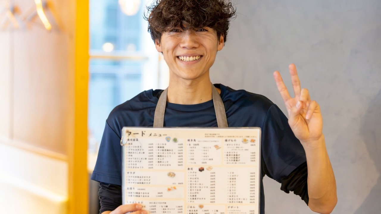 トリサカナ 梅田店 寿司・鮨, 焼き鳥 | 店長・店長候補)の求人の写真 1枚目