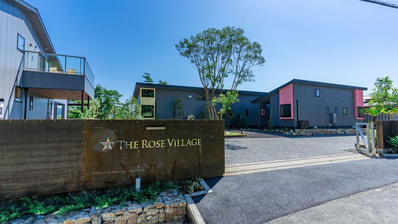 THE ROSE VILLAGE ホテル・旅館 | 宿泊全般)の求人の写真 1枚目