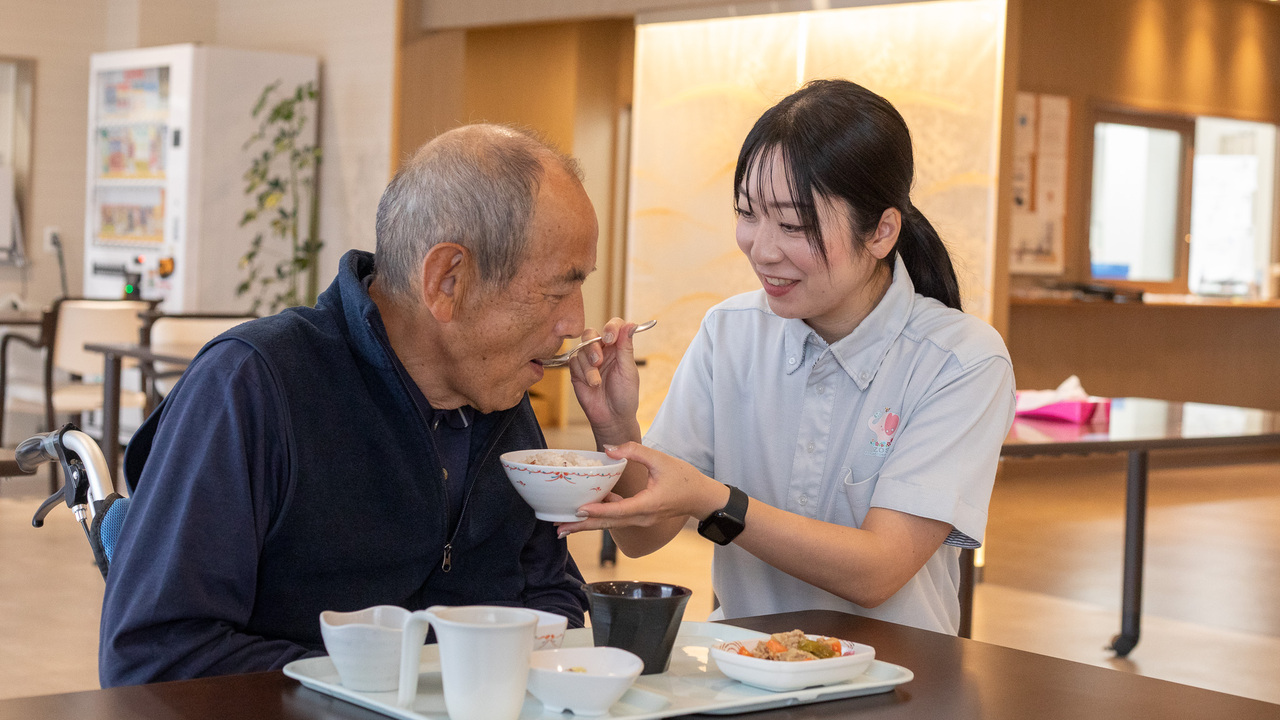 ぞうさんナーシングホーム柏青葉台 カフェ, 給食・社員食堂・介護・病院 | キッチンスタッフ)の求人の写真 2枚目